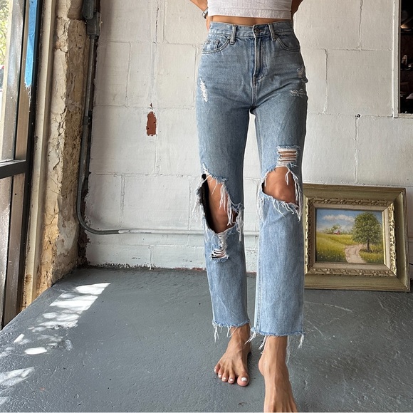 Endless Rose distressed jeans - Picture 1 of 3